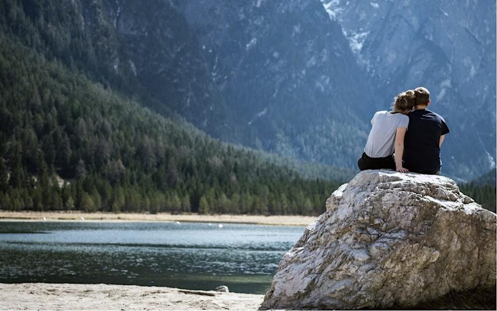 0d8928f2f7414b30a1b5f5b26d234420