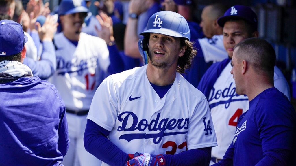 Dodgers Players With 200 Hits in a Season