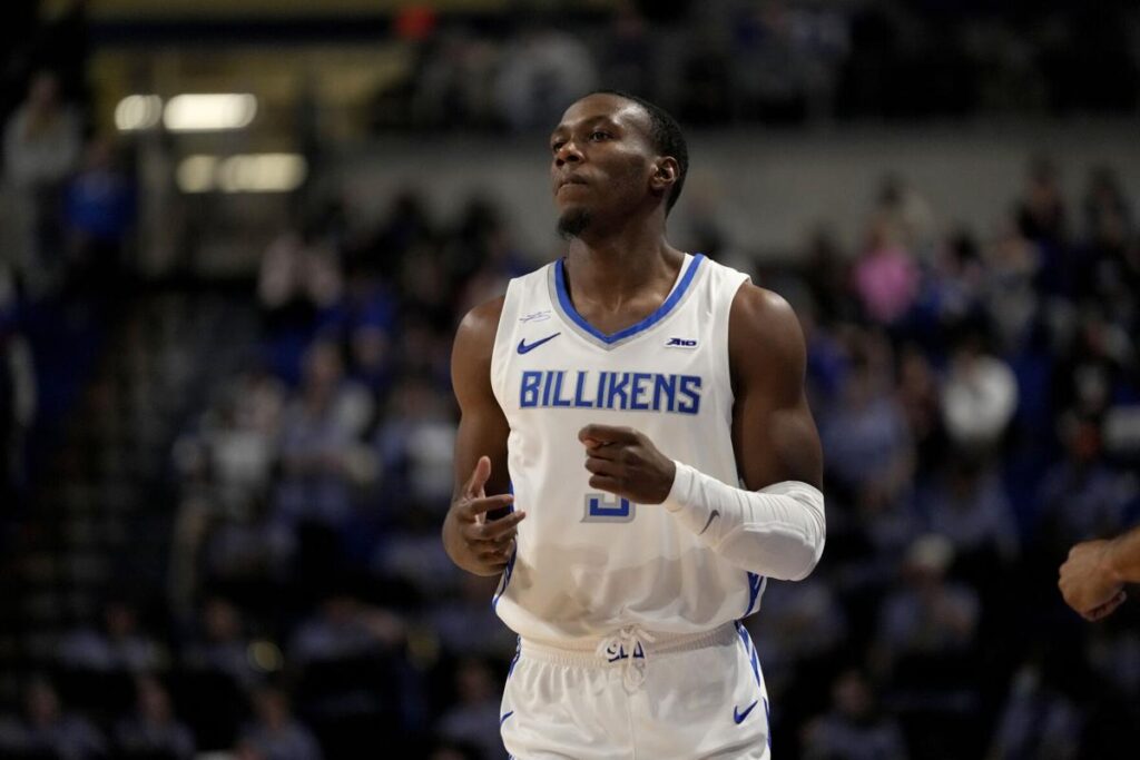 How Far Do Soccer Players Run in a Game