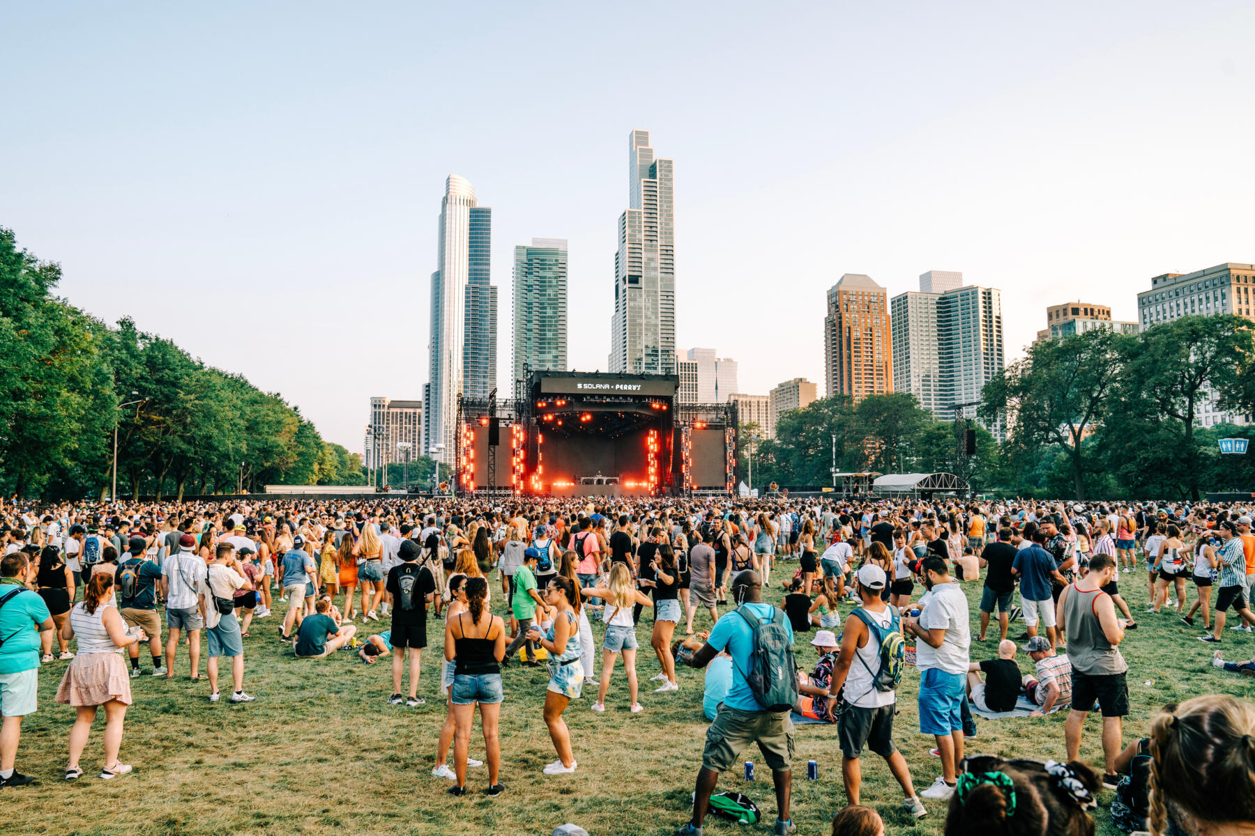 Lollapalooza Lineup 2024 Discover the Ultimate Music Festival Experience