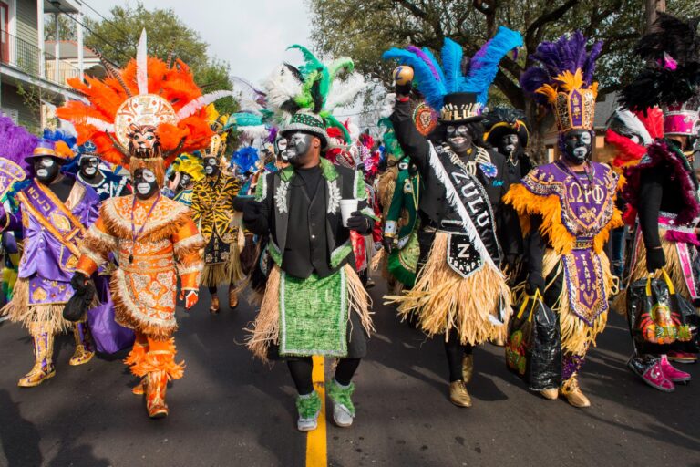 What to Wear for Mardi Gras