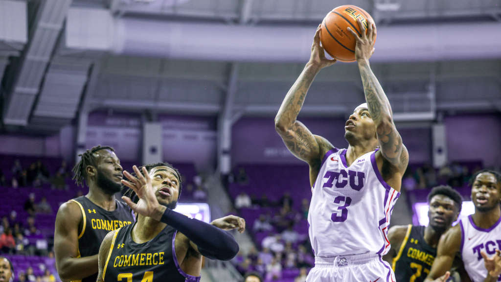 Avery Dixon Tour 2024